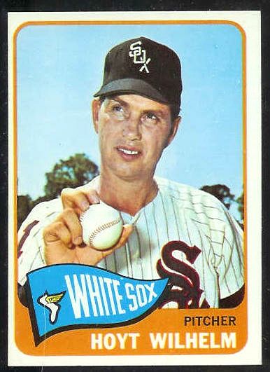 1965 Topps #276 Hoyt Wilhelm [#a] (White Sox) Baseball cards value