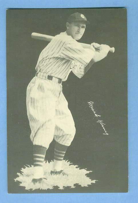 1932 Cubs Team Issue #15 Mark Koenig Baseball cards