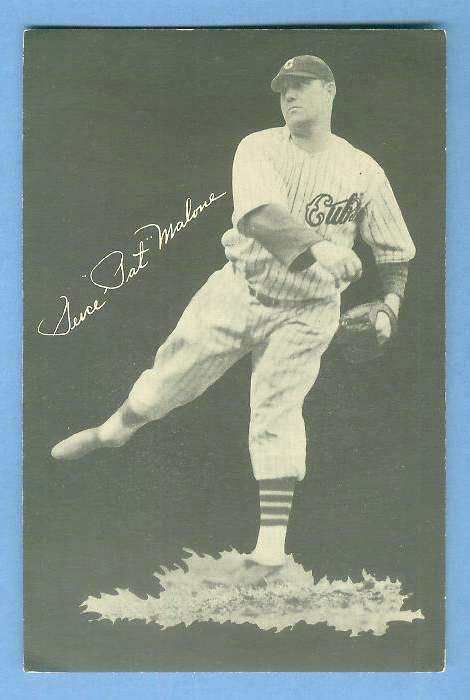 1932 Cubs Team Issue #16 Pat Malone Baseball cards value