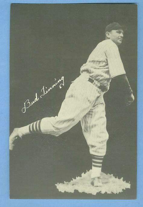1932 Cubs Team Issue #24 Bud Tinning Baseball cards value