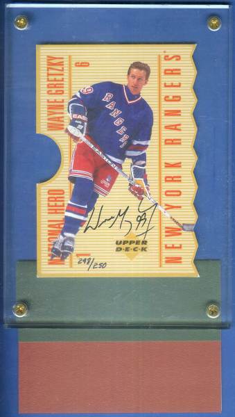  Wayne Gretzky - UDA AUTOGRAPHED - 'National Hero' (5 x 3-1/2 in.) Hockey cards value