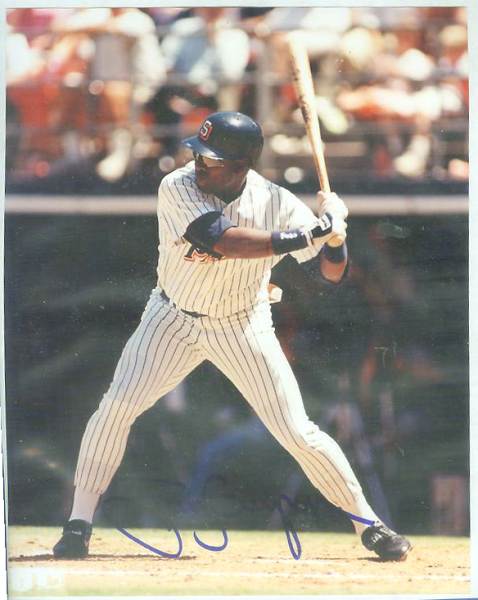  Tony Gwynn - Autographed 8x10 Color Glossy {COA:Express Sports} (Padres) Baseball cards value