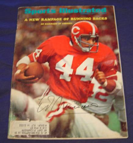  Ed Marinaro - AUTOGRAPHED 1971 SPORTS ILLUSTRATED (Cornell) Football cards value