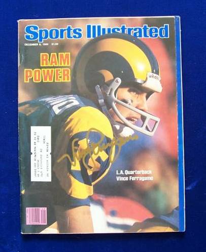  Vince Ferragamo - AUTOGRAPHED (in gold) 1980 SPORTS ILLUSTRATED Football cards value