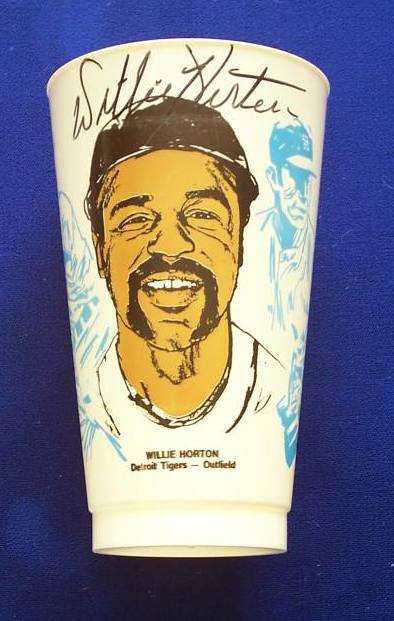  Willie Horton - AUTOGRAPHED Slurpee's Cup (Tigers) Baseball cards value