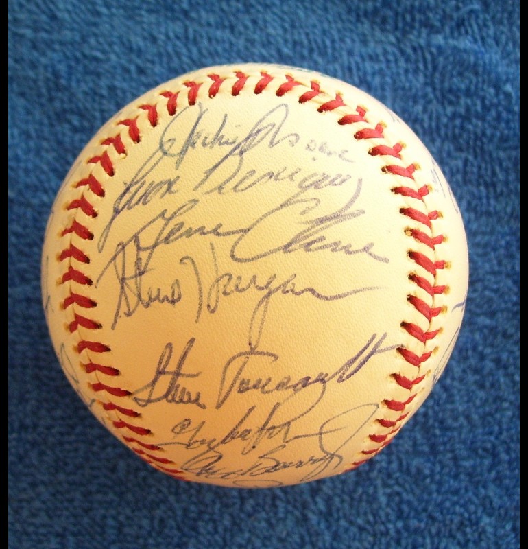  1976 Rangers - Team Signed/AUTOGRAPHED baseball [#ed5-01] w/27 Signatures Baseball cards value