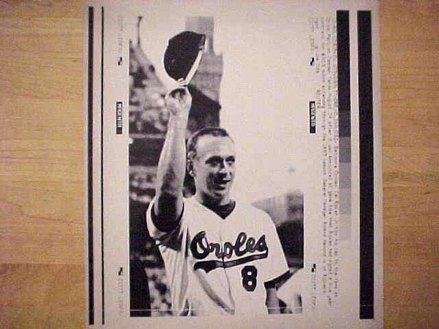 WIREPHOTO: Cal Ripken - [08/24/92] 'Five More Years' (Orioles) Baseball cards value
