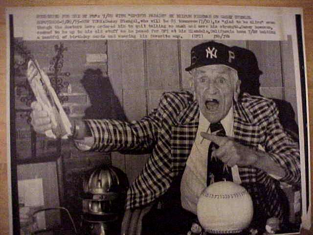 WIREPHOTO: Casey Stengel - [07/29/75] 'Glad To Be Alive' (Yankees/Mets) Baseball cards value