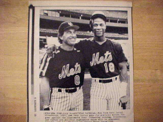 WIREPHOTO: Darryl Strawberry - {07/06/88} 'All-Star Material' (Mets) Baseball cards