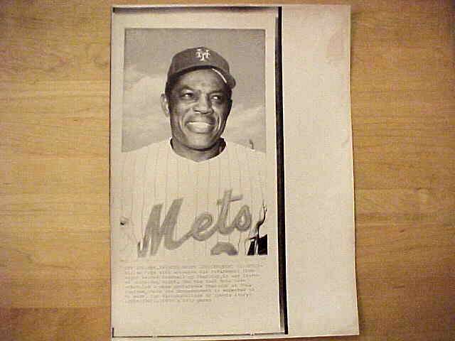 WIREPHOTO: Willie Mays - [09/19/73] 'Retirement Announcement Expected' (Met Baseball cards value