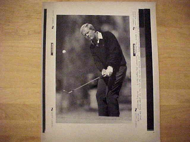 WIREPHOTO [GOLF]: Jack Nicklaus - [04/04/90] 'Get There' Baseball cards value
