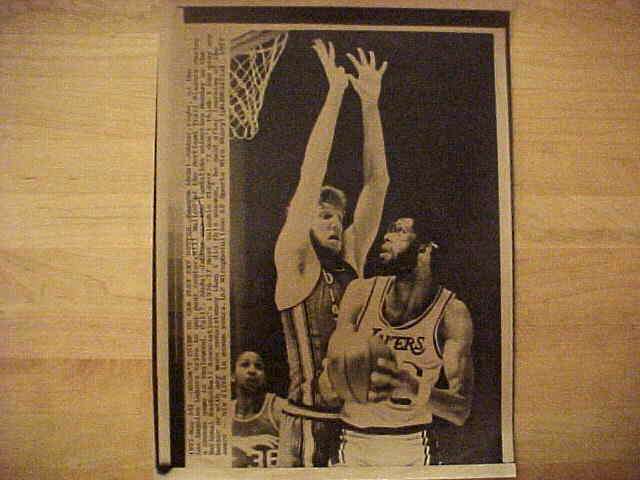 WIREPHOTO: Bill Walton - [05/24/77] 'Doesn't Think He Can Play Any Better' Basketball cards value