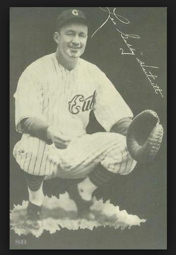 1932-1936 Cubs Team Issue Picture Pack # 9 Gabby Hartnett (HOF) Baseball cards value
