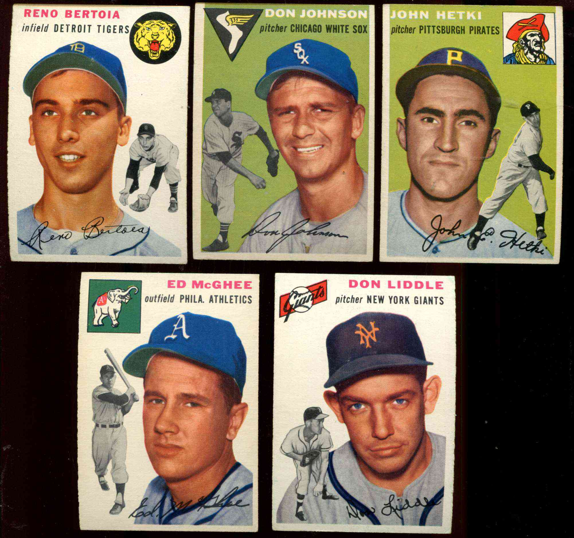 1954 Topps #215 Ed McGhee (Philadelphia A's) Baseball cards value