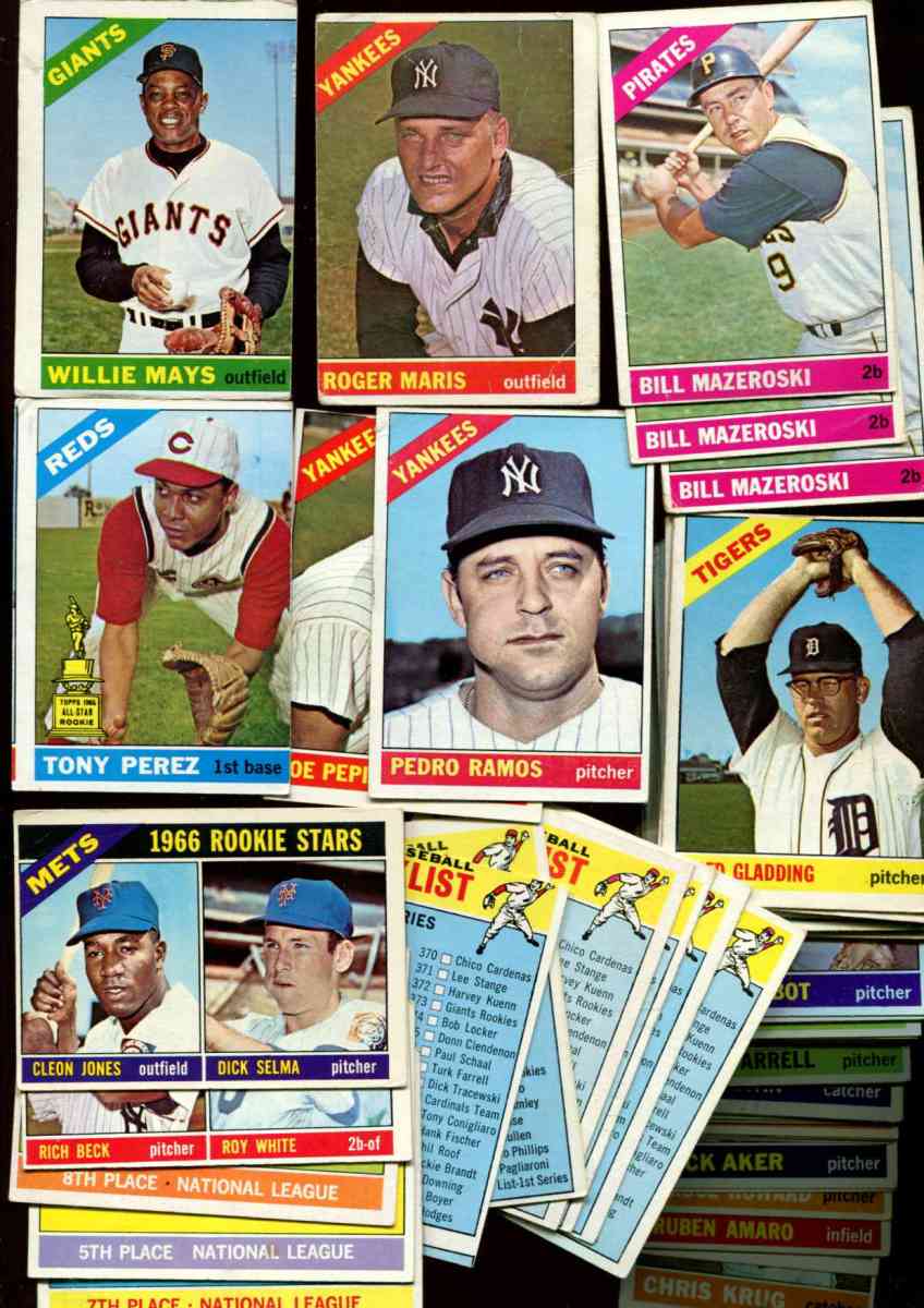 1966 Topps  -  Lot (187) w/WILLIE MAYS-$150,Maris-$50,Perez-$25... Baseball cards value