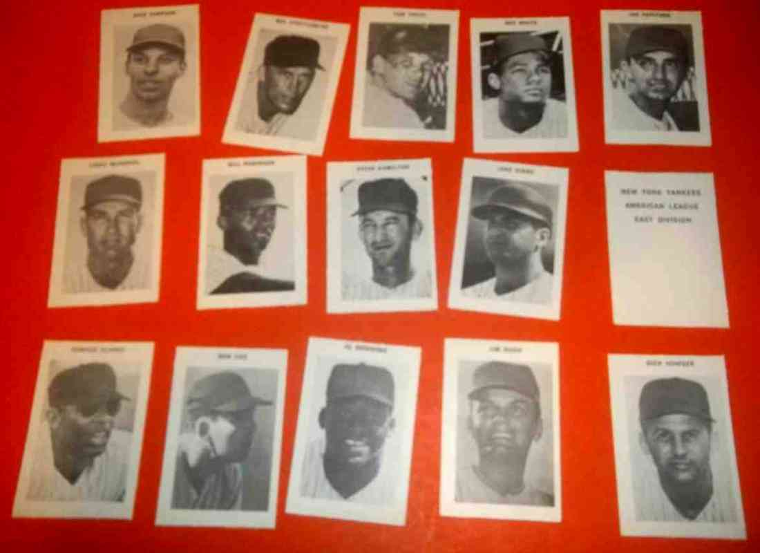   Yankees - 1969 Milton Bradley - COMPLETE TEAM SET (14) w/Header ! Baseball cards value