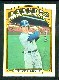 AUTOGRAPHED: 1972 Topps #686 Steve Garvey SCARCE HIGH # (Dodgers)