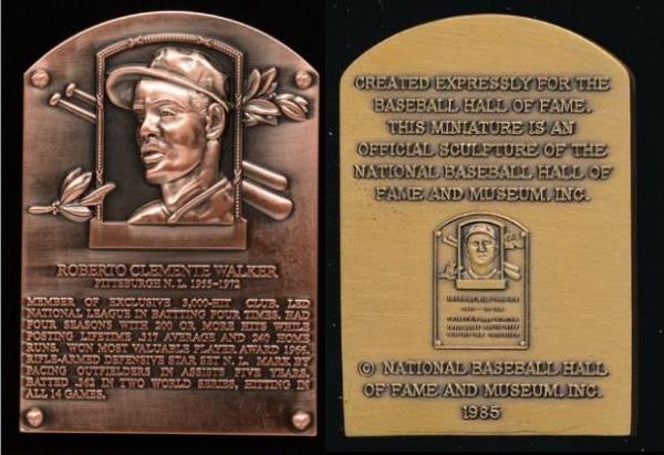 S7: Roberto Clemente - 1985 Hall-of-Fame Gallery Mini BRONZE PLAQUE Baseball cards value