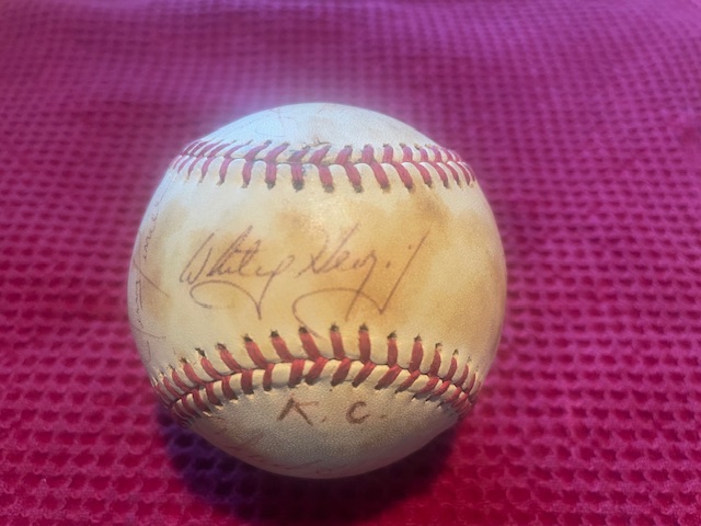  1978-82 Royals - Team Signed/AUTOGRAPHED baseball [#14m] w/16 Signatures Baseball cards value