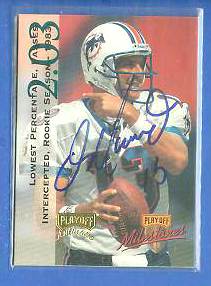 Brett Favre - 1995 Skybox Premium AUTOGRAPH #46 Baseball cards value