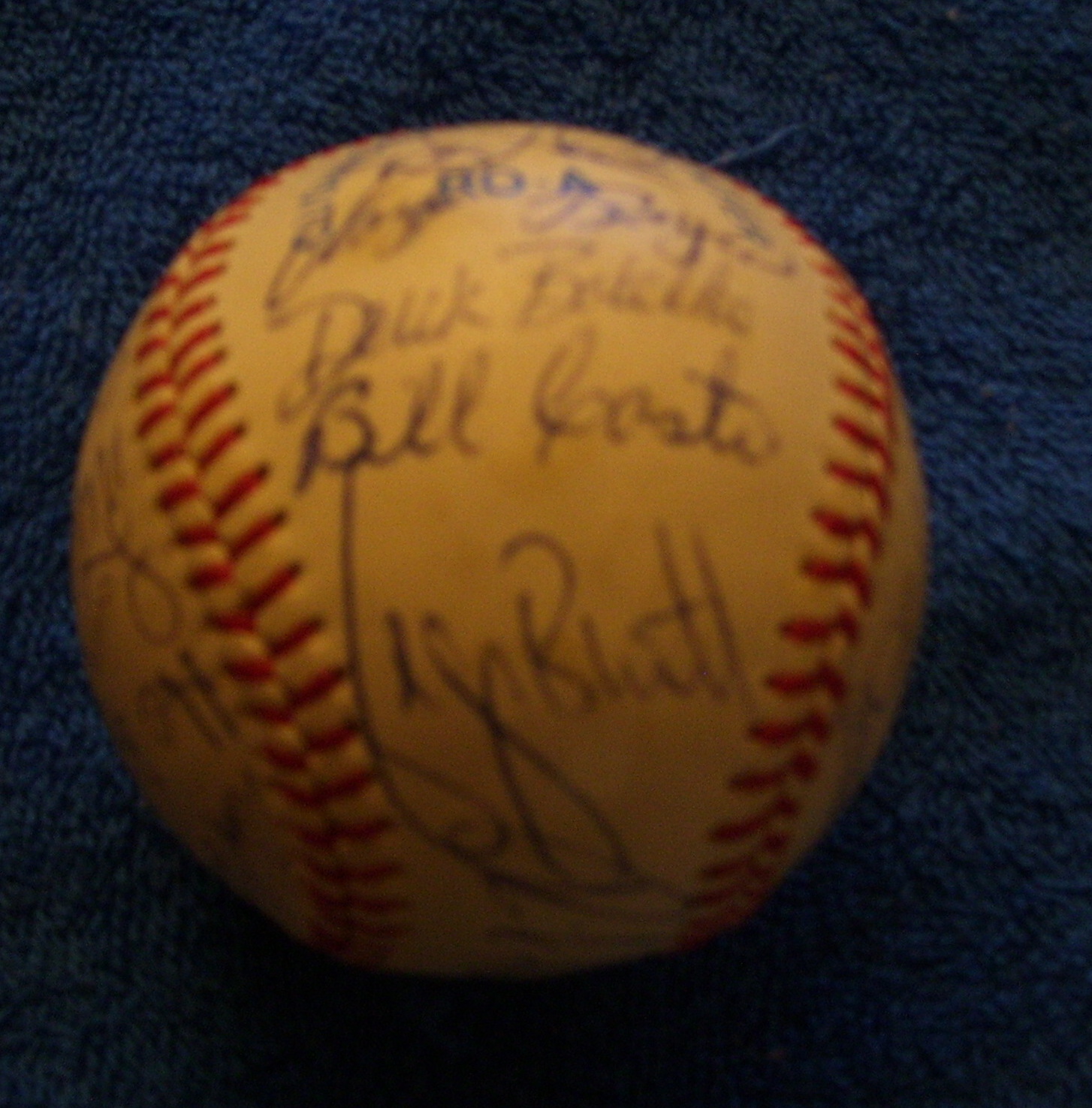  1982 Royals - Team Signed/AUTOGRAPHED baseball [#ed4-10] w/27 Signatures Baseball cards value