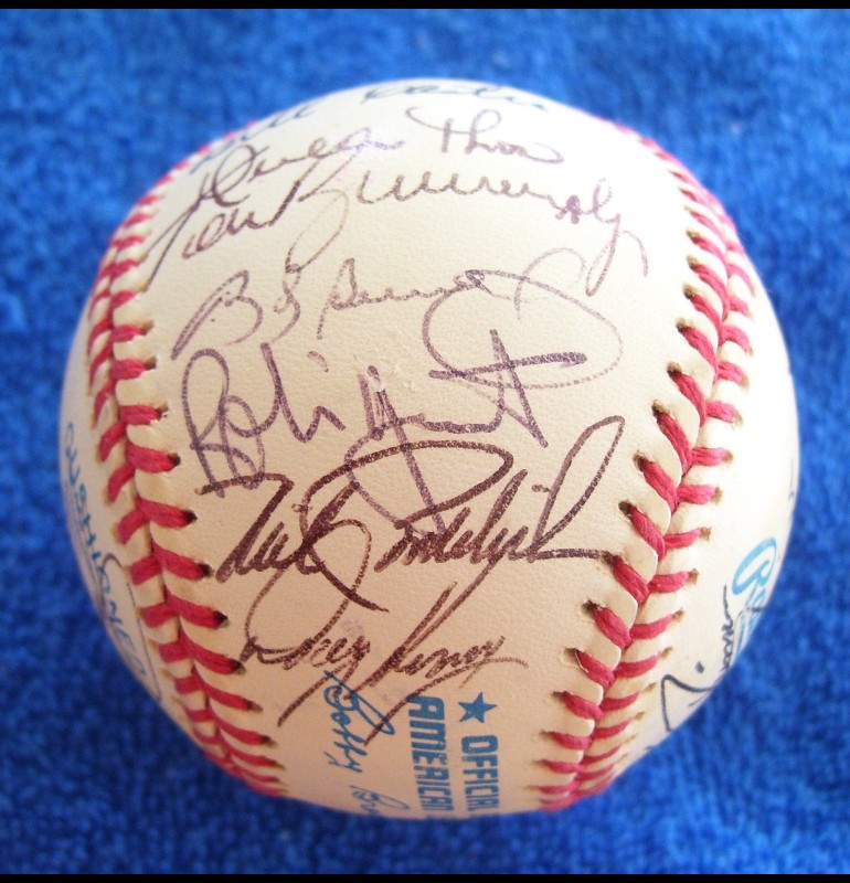  1993 Brewers - Team Signed/AUTOGRAPHED baseball [#ed5-08] w/27 Signatures Baseball cards value