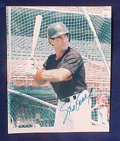  Steve Garvey - Autographed Color 8x10 (Pose #D) (Padres) Baseball cards value