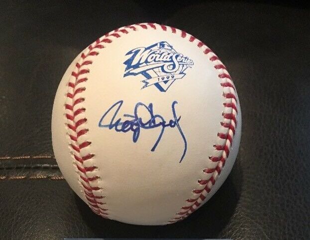 Roger Clemens - Autographed  WORLD SERIES (1999) Official Baseball [^] Baseball cards value