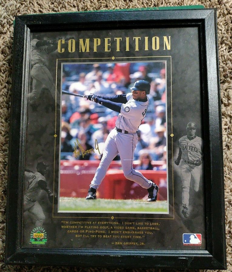 Ken Griffey Jr - 1997 Upper Deck 'COMPETITION' Jumbo COMMEMORATIVE in FRAME Baseball cards value