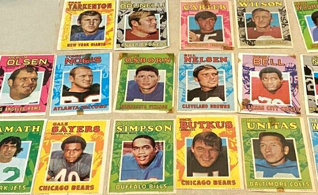 1971 Topps FB Posters - Near Set of (38) assorted w/STARS & Hall-of-Famers Football cards value