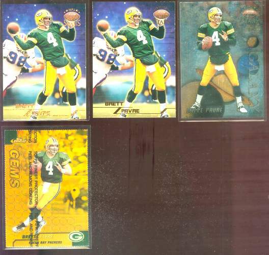 Brett Favre - 1999 Finest #126 GOLD REFRACTOR Baseball cards value