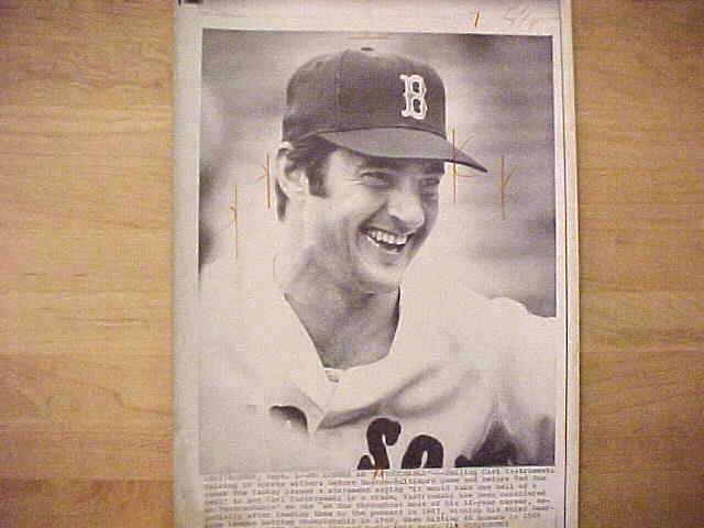 WIREPHOTO: Carl Yastrzemski - [1971-09/01] 'No Longer An 'Untouchable'' Baseball cards value