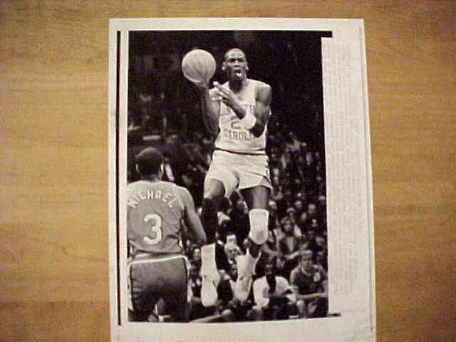 WIREPHOTO: Michael Jordan - [03/14/84] 'Early Award' (Bulls) Baseball cards value
