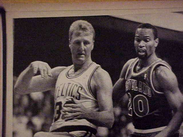 WIREPHOTO: Larry Bird - [03/29/91] 'There It Is' (Celtics) Basketball cards value