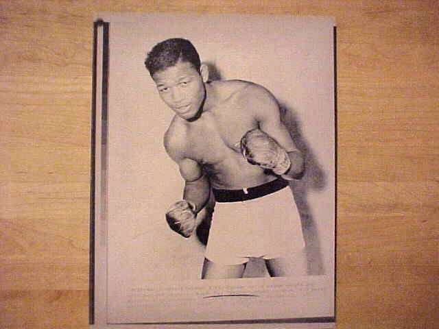 WIREPHOTO [BOXING]: Sugar Ray Robinson - [04/12/89] 'Ex-Champ Dies' Baseball cards value