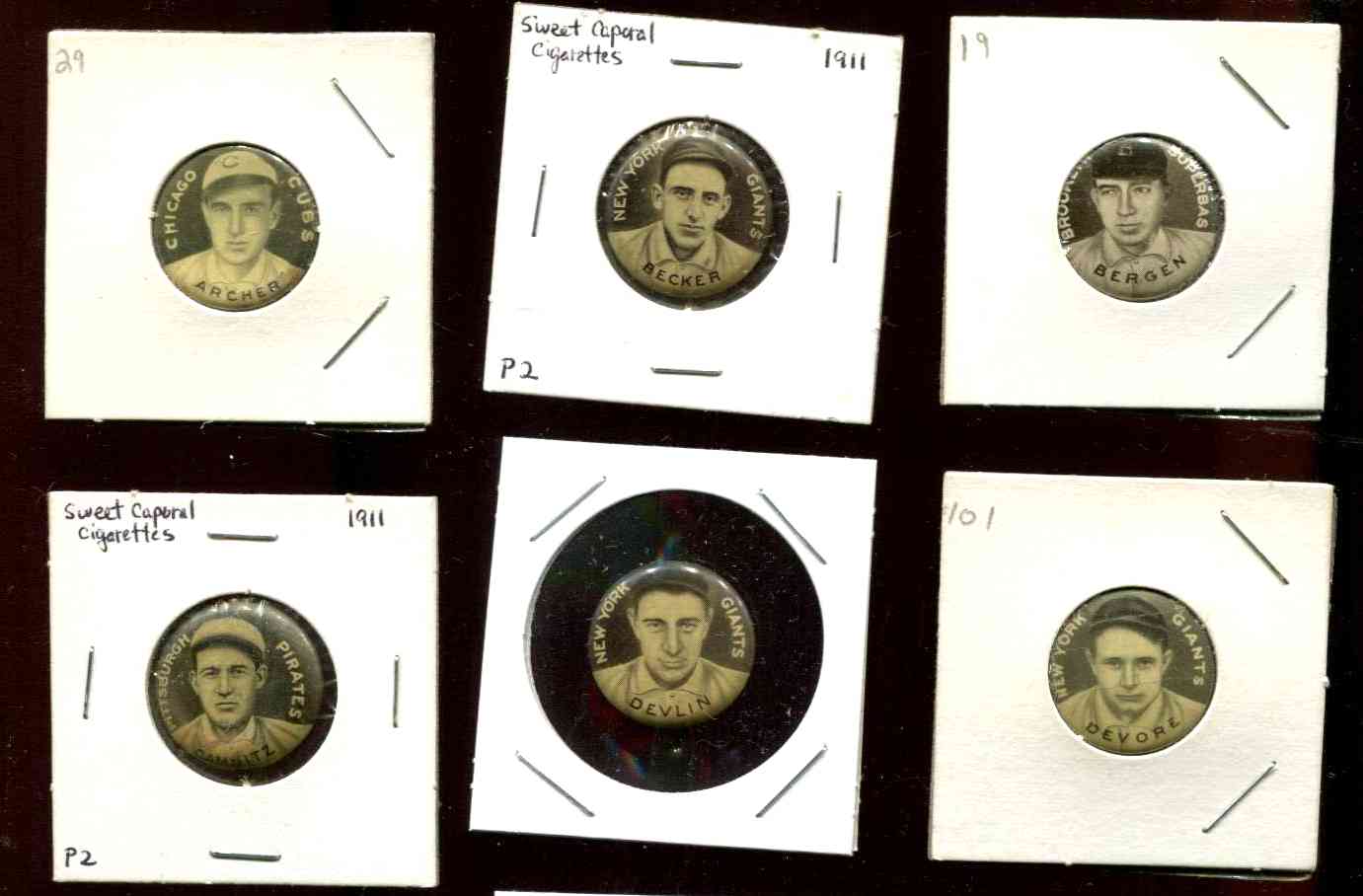 1910-1912 Sweet Caporal Pin - Devore/Josh Devore (Giants)  cards value