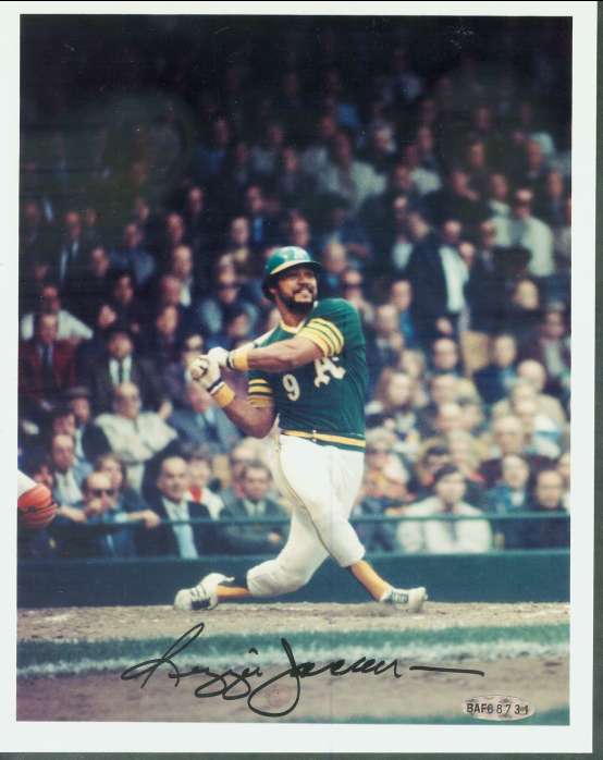 Reggie Jackson - UDA AUTOGRAPHED Color 8x10 (A's)  cards value