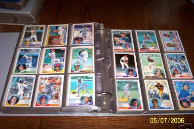 1983 Topps - COMPLETE SET with TRADED SET in BINDER & PAGES (924 cards)  cards value