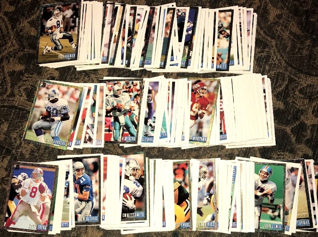 1993 Bowman FOOTBALL - Near Complete Set (420/423)  cards value
