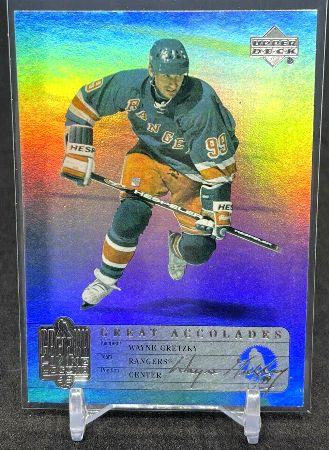 Wayne Gretzky - 1999-00 UD Living Legend - ACCOLADES - Lot (17) different Hockey cards value