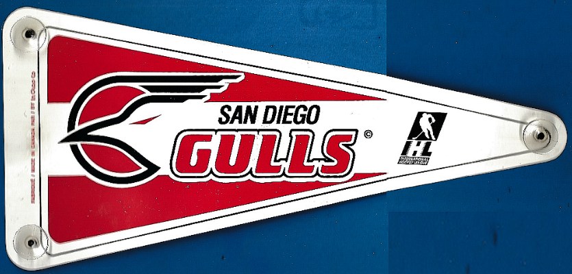 San Diego GULLS (IHL) - Hockey Window Pennants - Lot of (8) Hockey cards value