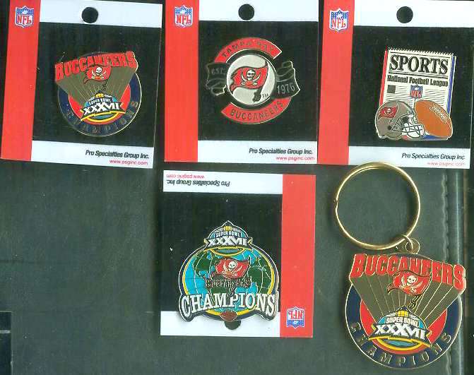 Tampa Bay BUCCANEERS SUPER BOWL - Lot of (5) - Collector Pins & Keychain  cards value