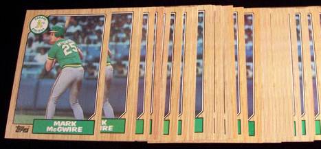 1987 Topps #366 Mark McGwire - Lot of (20) (A's)  cards value