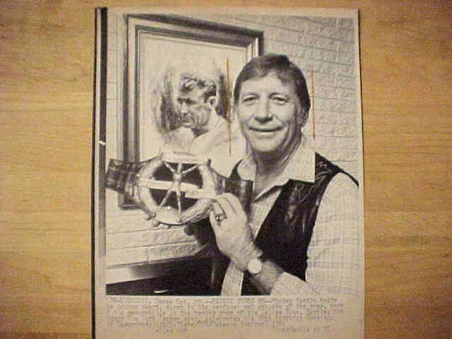 WIREPHOTO: Mickey Mantle - [1981-10/20] 'Mickey Turns 50' (Yankees)  cards value