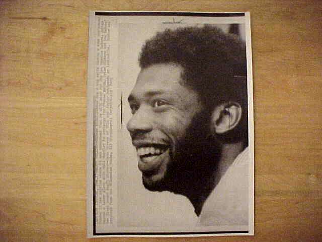 WIREPHOTO: Kareem Abdul-Jabbar - [02/09/77] 'Stuffed!' (Lakers) Basketball cards value